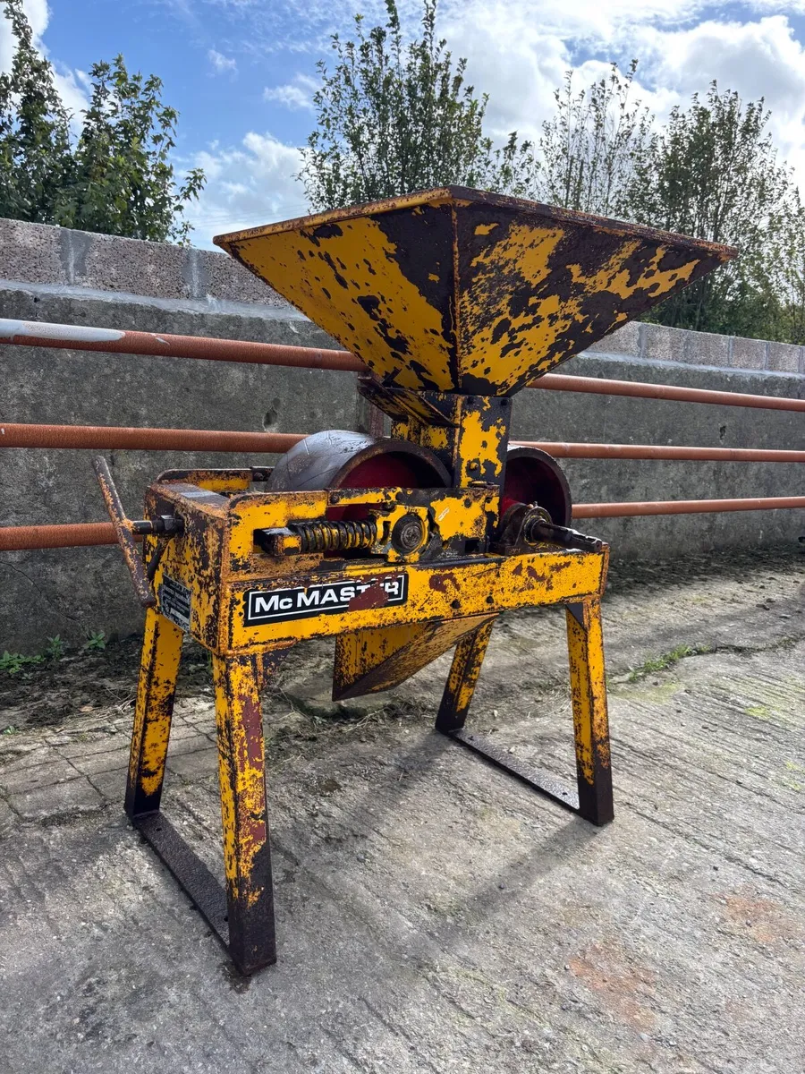 Mc master crusher - Image 1
