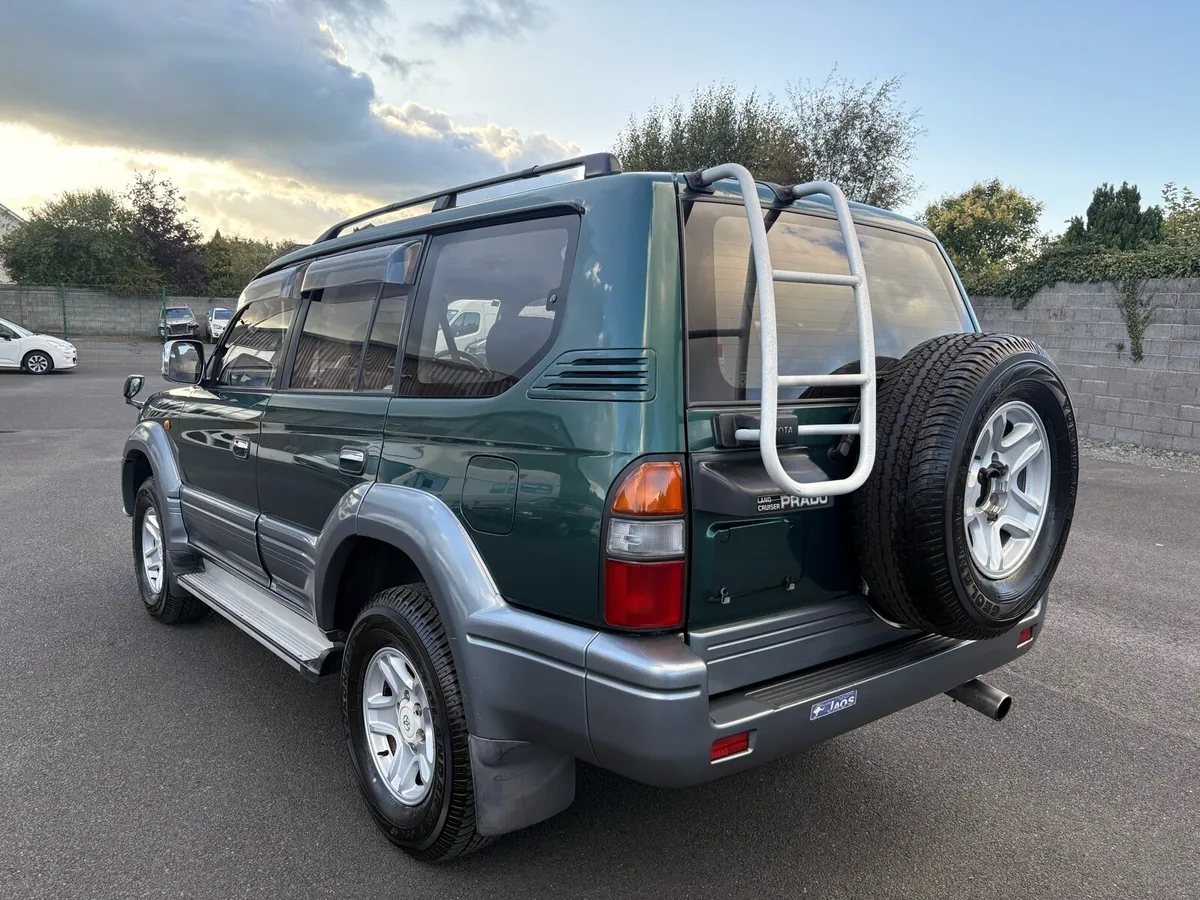 TOYOTA LANDCRUISER PRADO 3.0 D 8 SEATER AUTO 1995 - Image 3