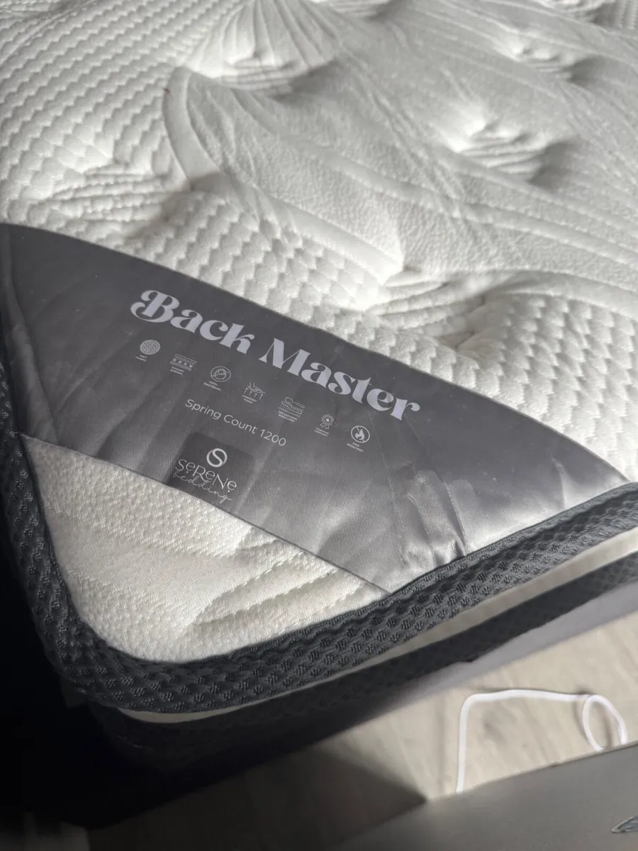 Bed - Image 3