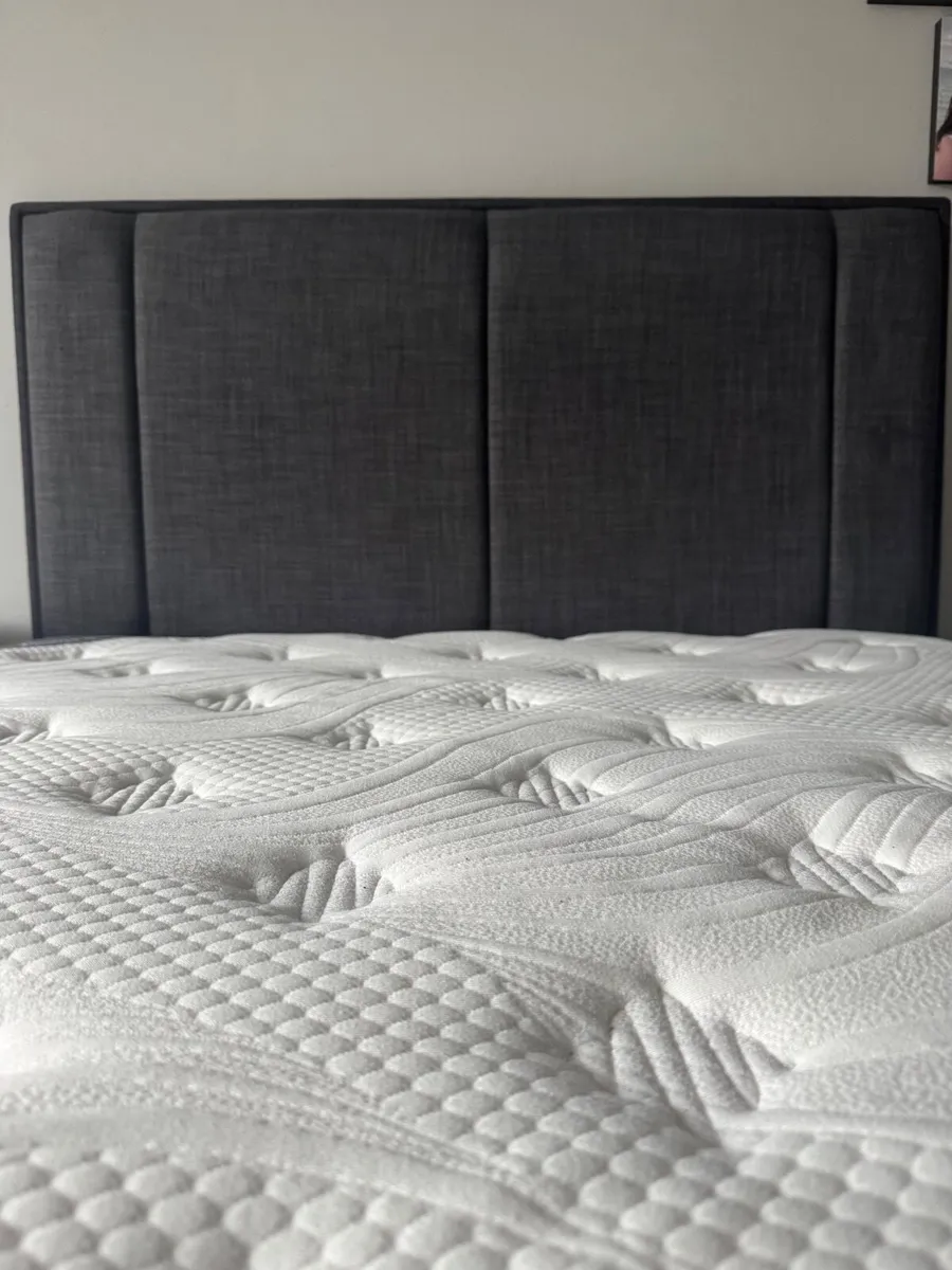 Bed - Image 4