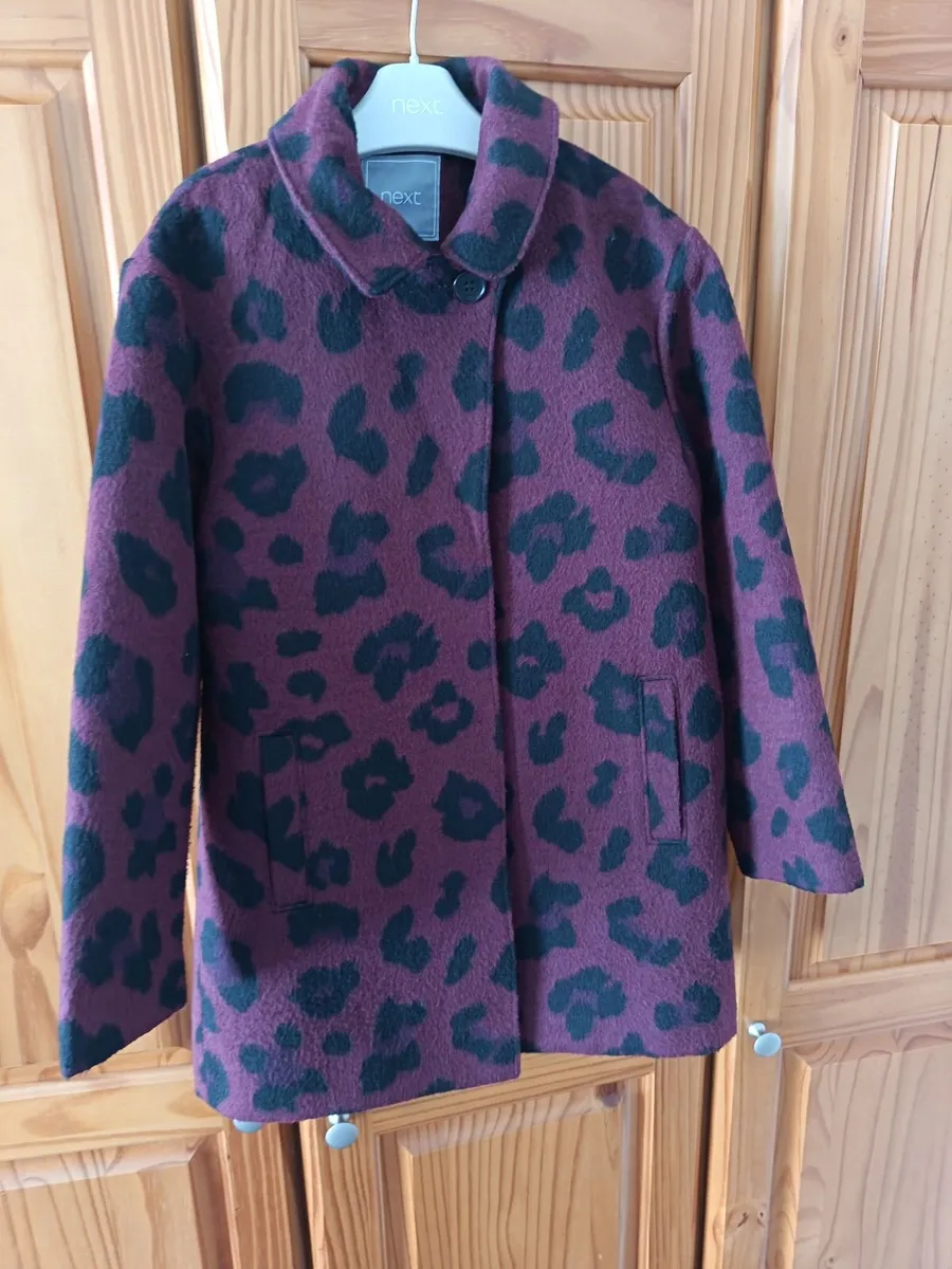 Coat age 8 - Image 1