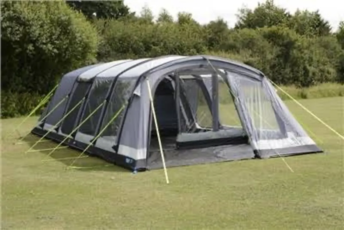 Kampa Croyde 6 Air Pro 6-8 Berth Air tent - Image 1