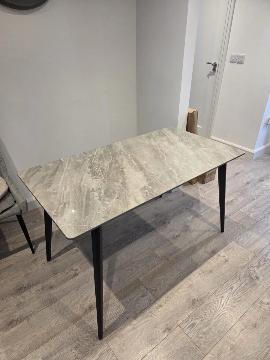 Kitchen Table - Image 2