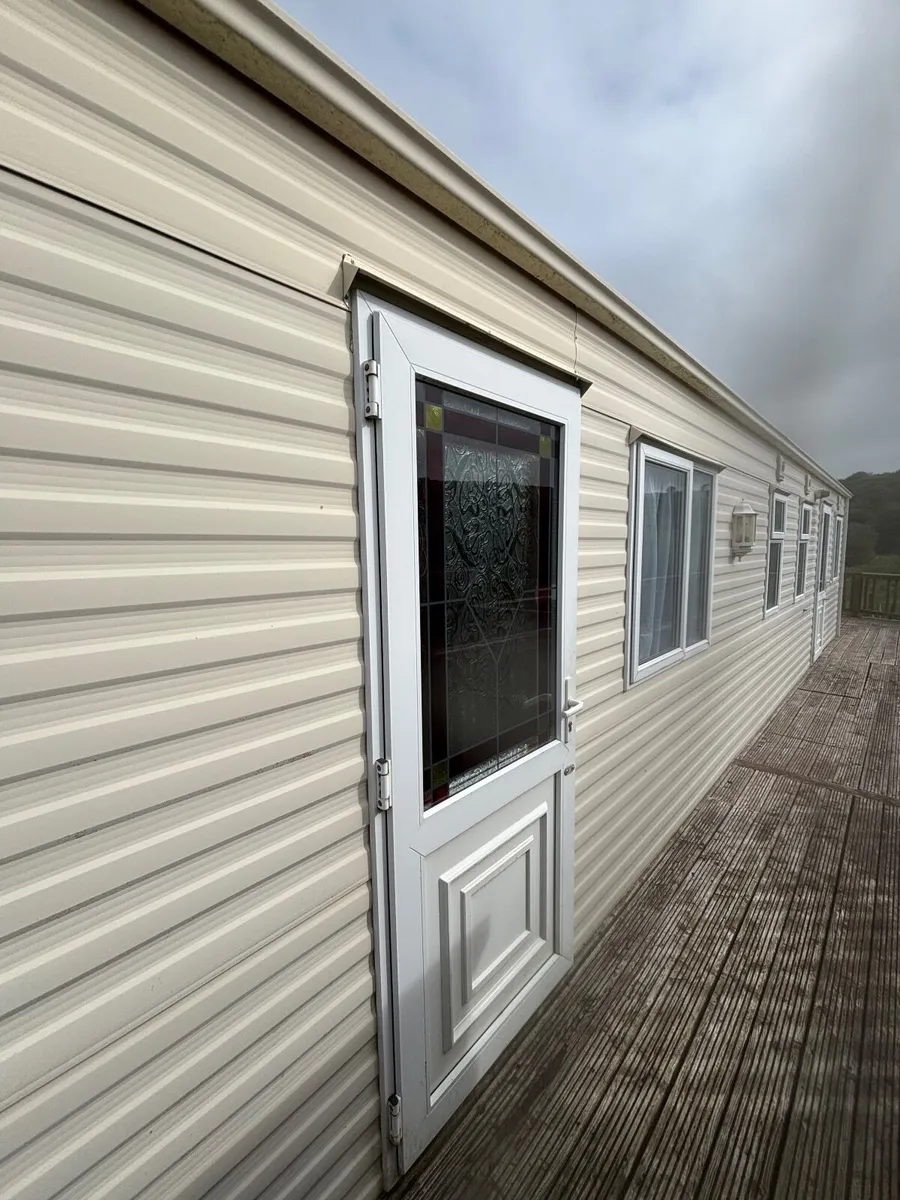2003 Willerby Seapray - Central Heat Double Glazed - Image 4