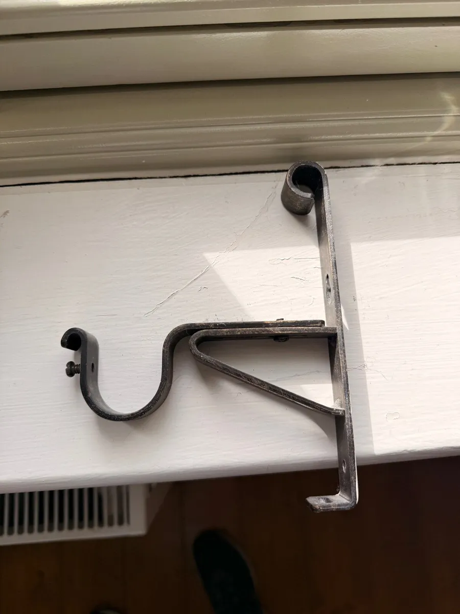Curtain pole - Image 4