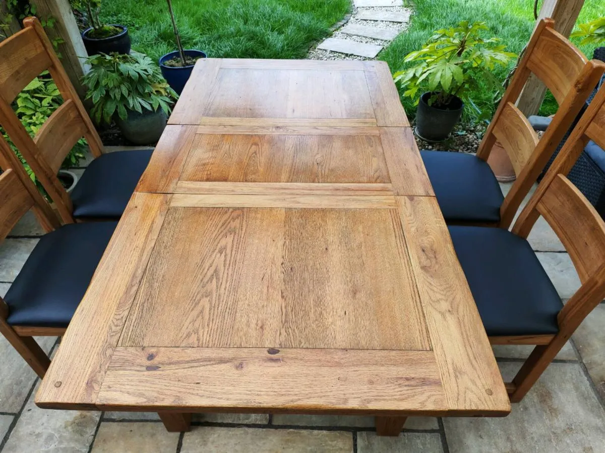 Kitchen dining table - Image 2