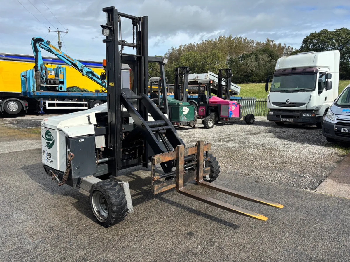 2022 Terberg 2.5 ton Truck mounted forklift - Image 4