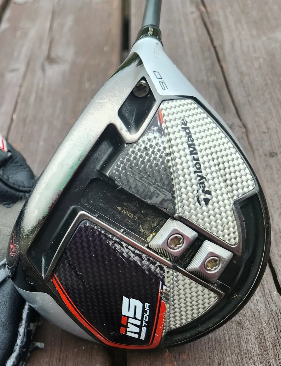 Taylormade M5 Tour Driver. 9* stiff 6.5  HZRDUS - Image 1
