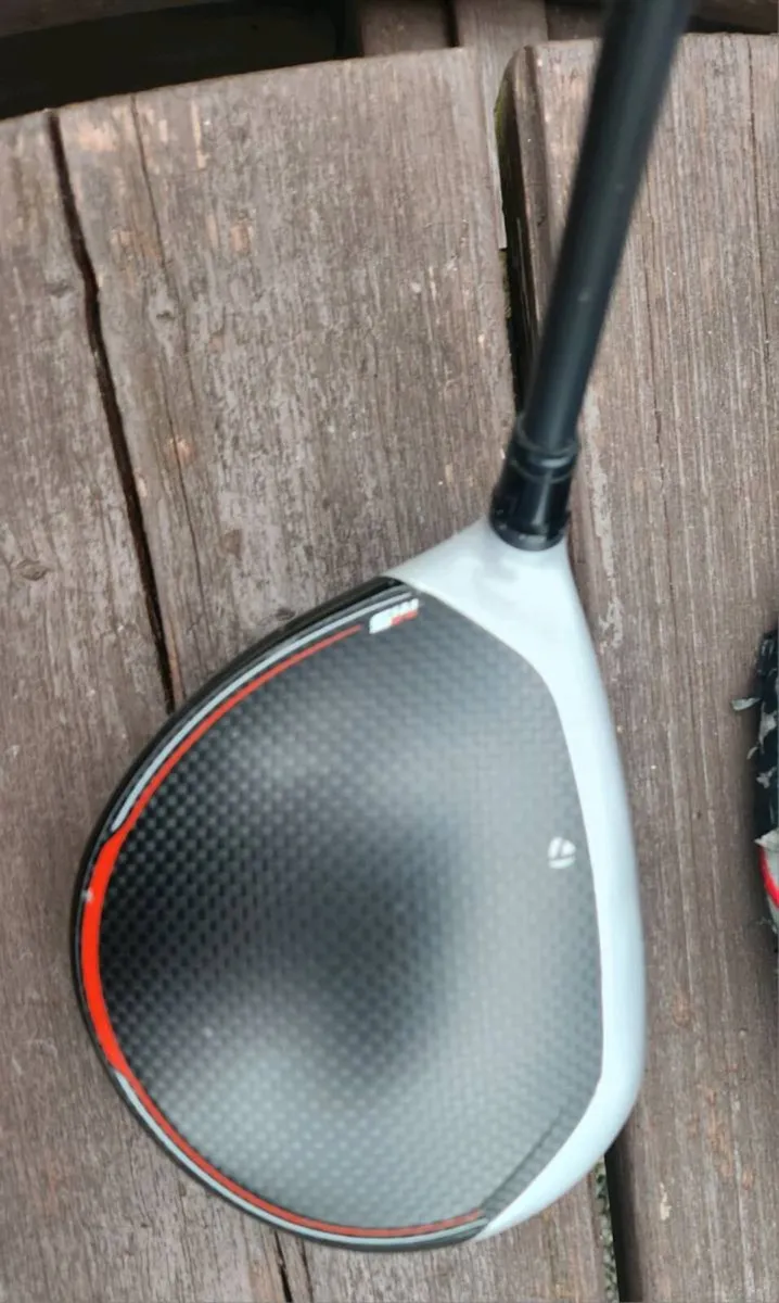 Taylormade M5 Tour Driver. 9* stiff 6.5  HZRDUS - Image 2