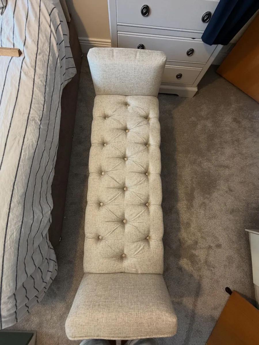End of Bed Seat - Image 3