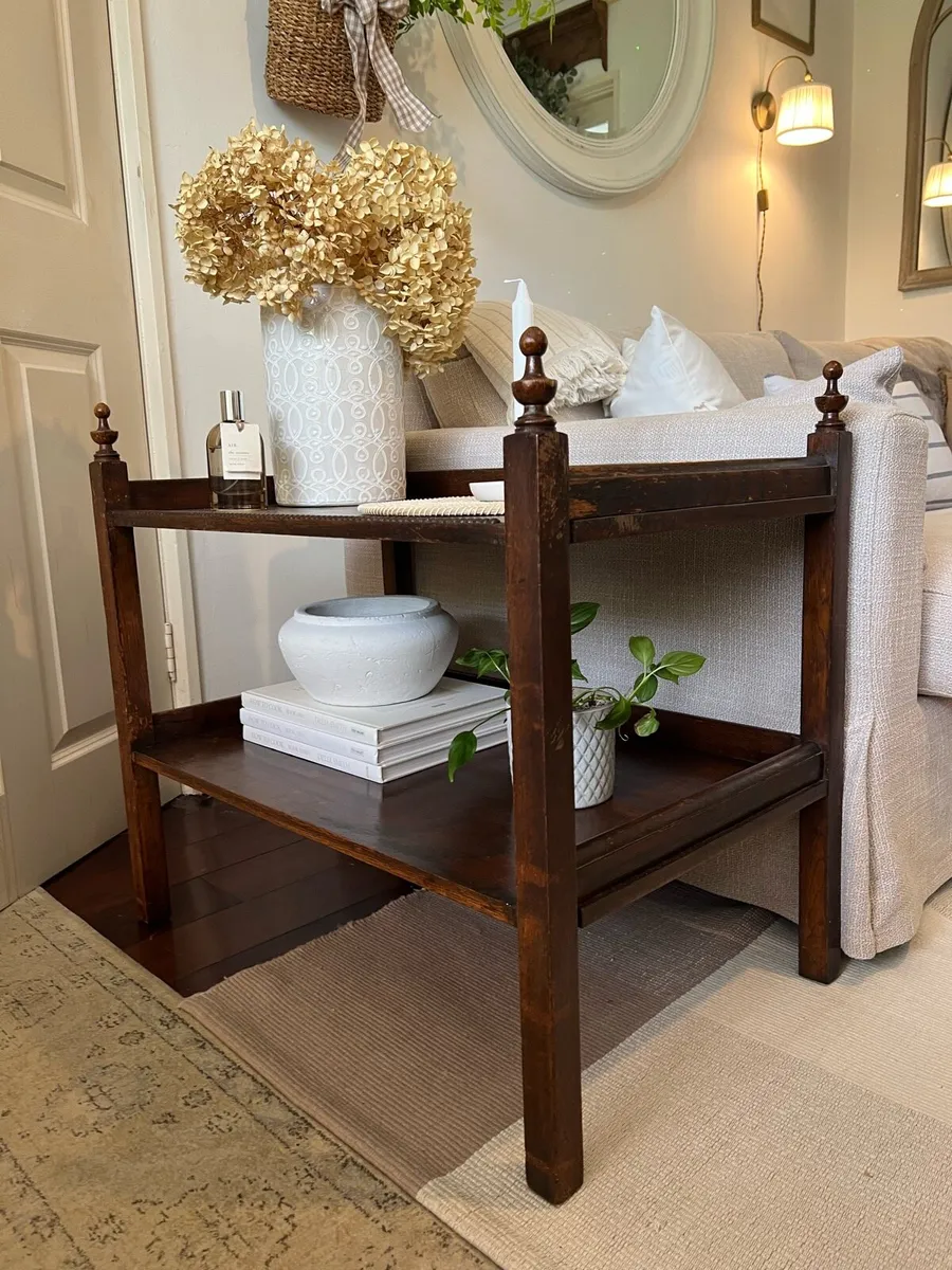 Antique oak side table - Image 1