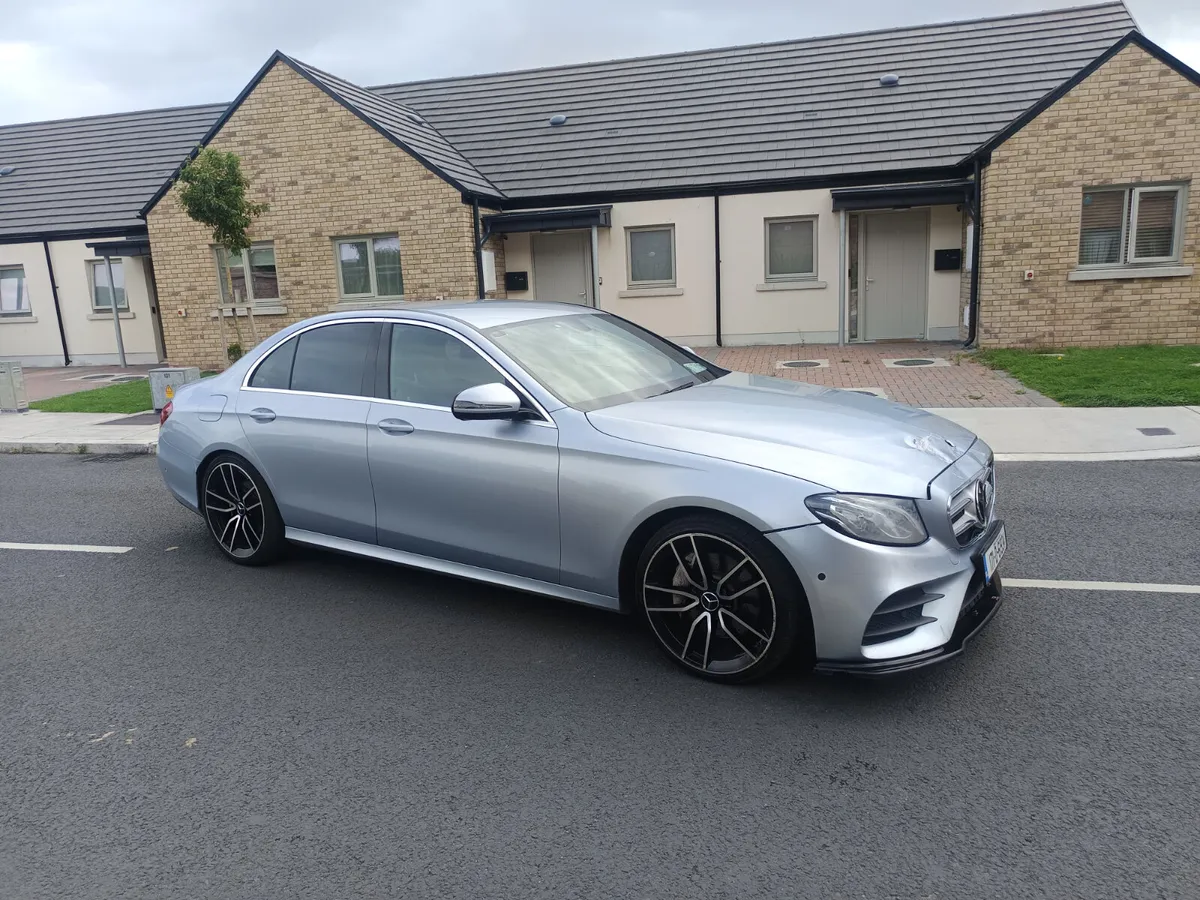 Mercedes-Benz E-Class 2017 - Image 2
