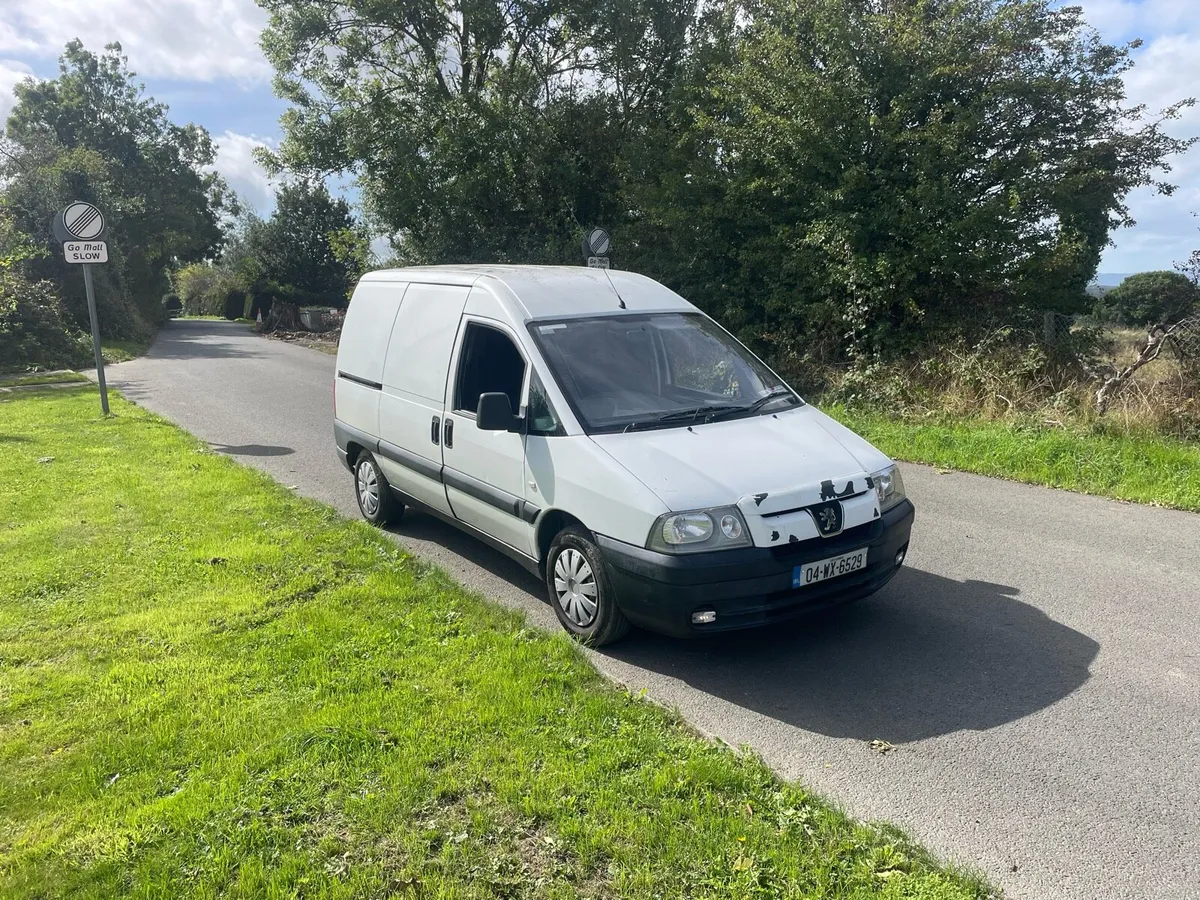 Peugeot expect van tax and text - Image 1