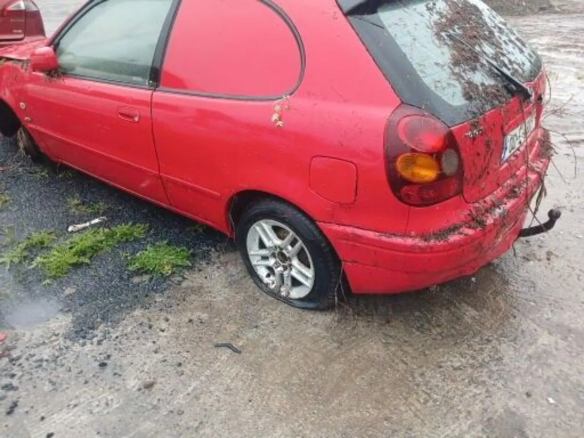 00  toyota   corolla   disel van - Image 2