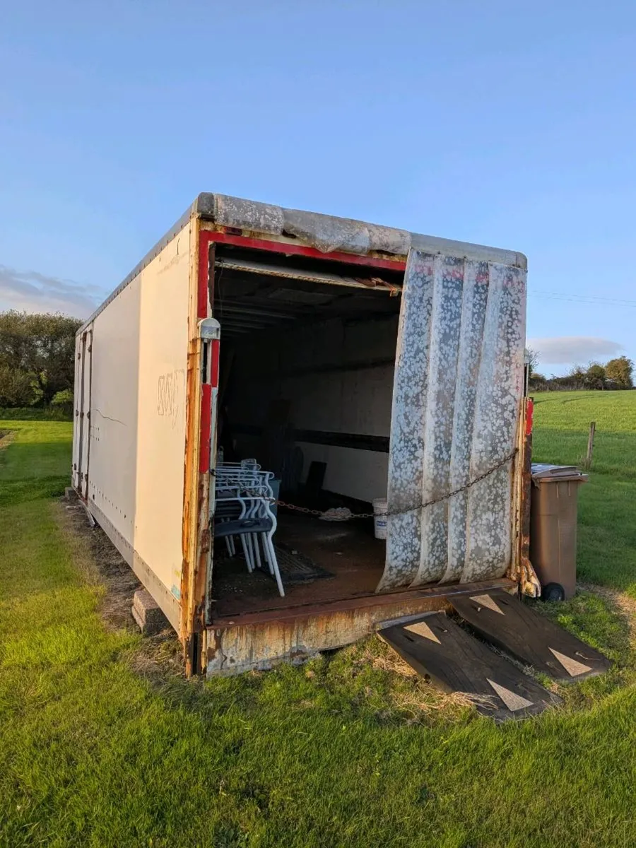 Container/Lorry Body - Image 4