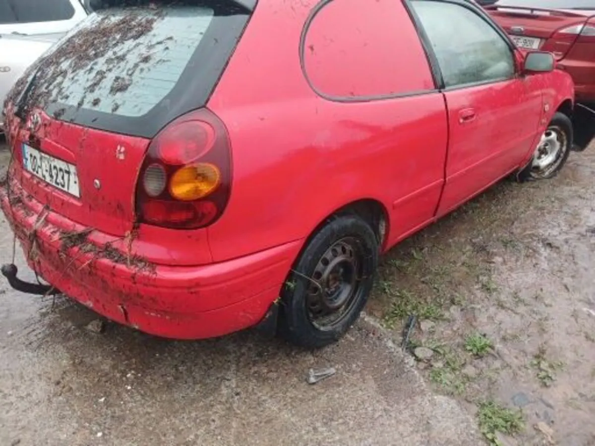 00  toyota   corolla   disel van - Image 3