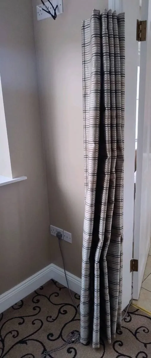 Roman Blind - Image 4