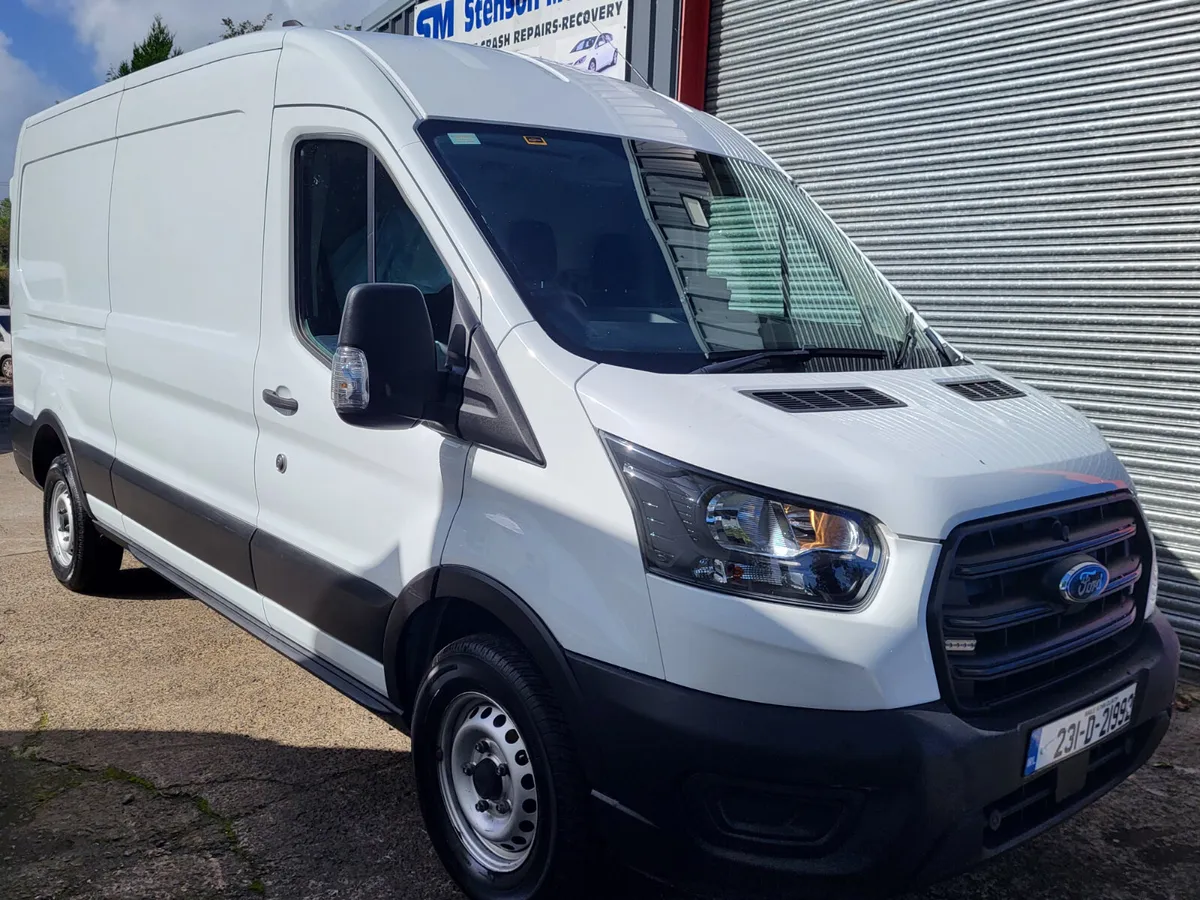 2023 Ford Transit Rwd 130bhp only 114 Kiometres, - Image 3