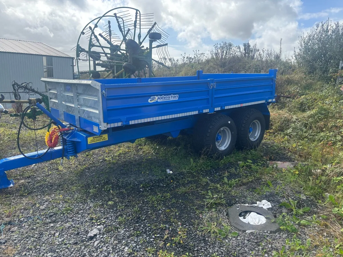New Johnston 14x8 Multipurpose Tipping Trailer - Image 1