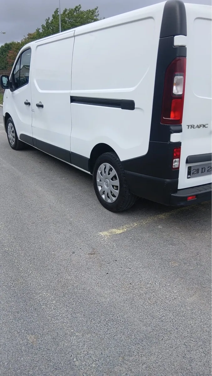Renault traffic no vat - Image 2