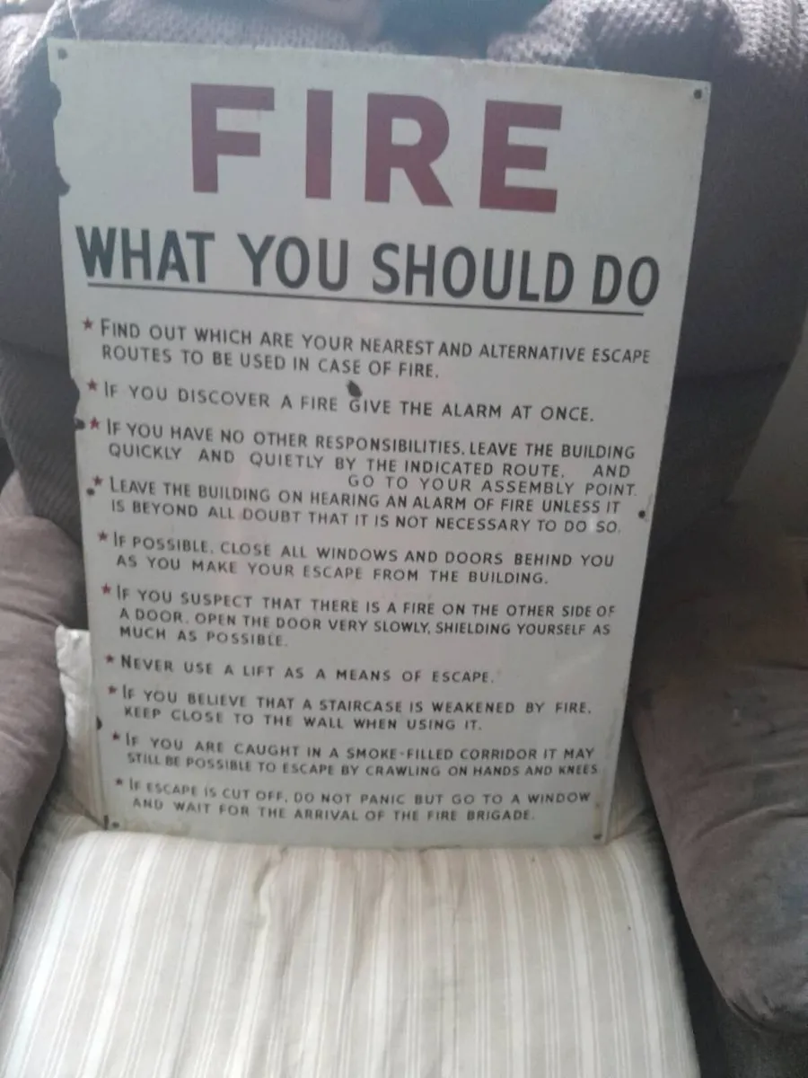 Vintage enamel sign - Image 3