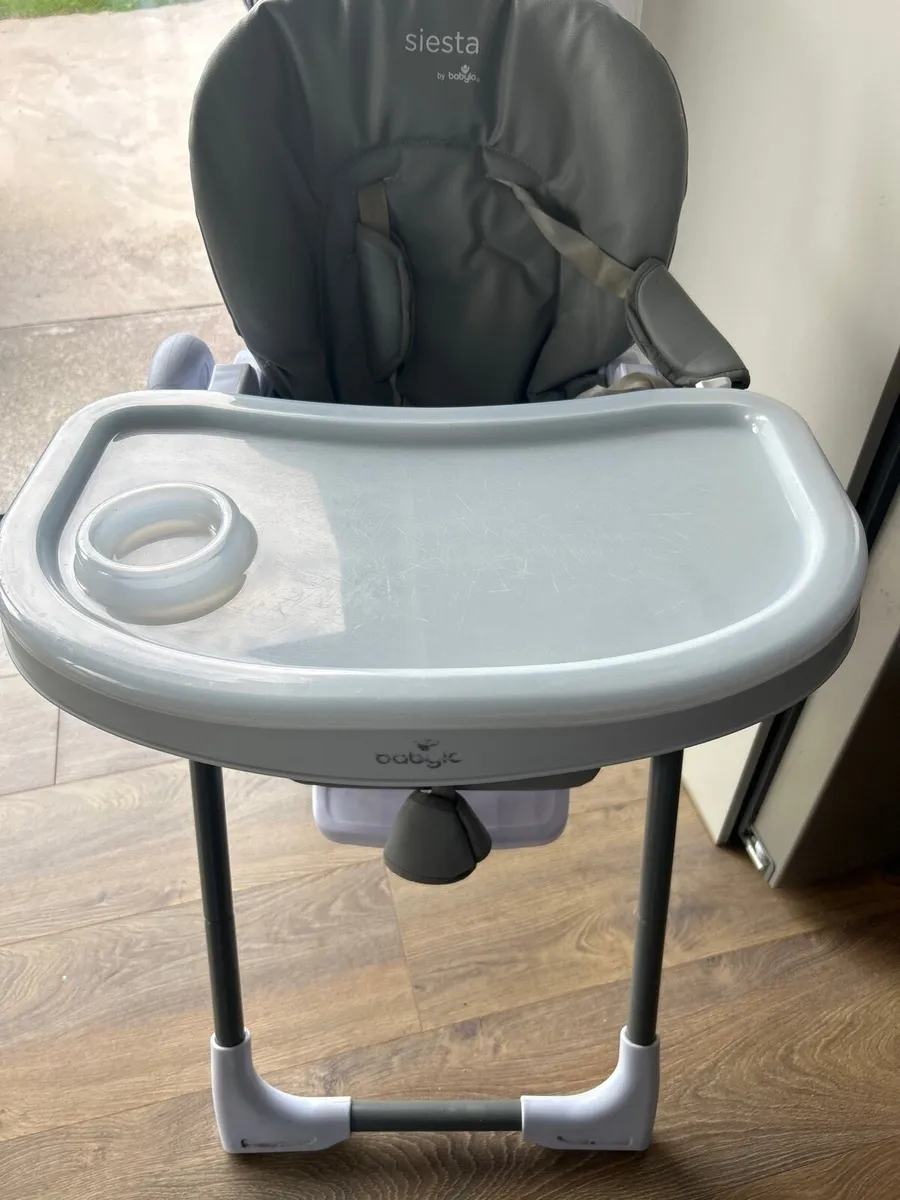 Babylo High Chair - Image 1