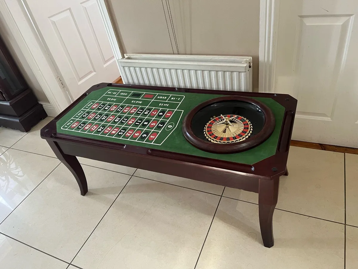 Poker, roulette games table - Image 2