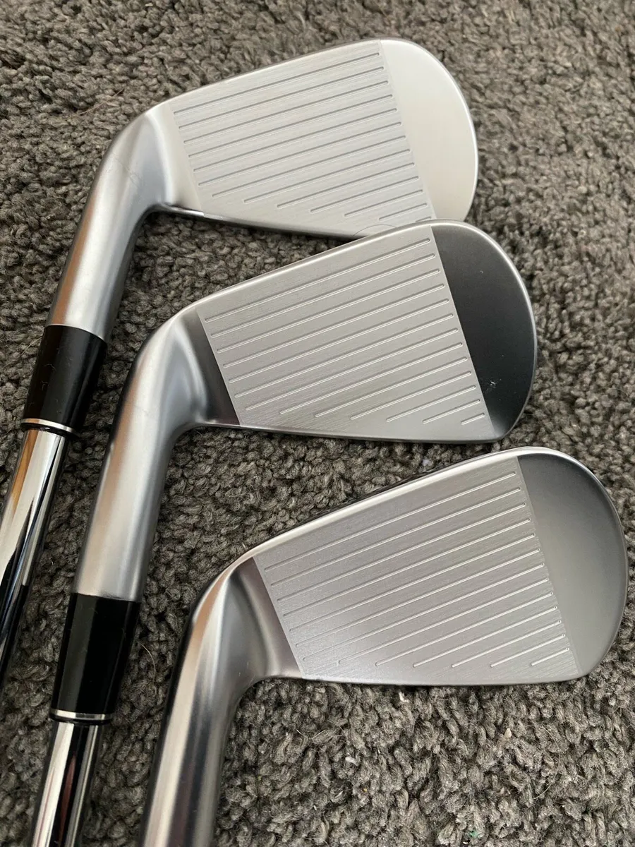 As New Srixon ZXi5 5-PW DG Mid 115S - Image 4