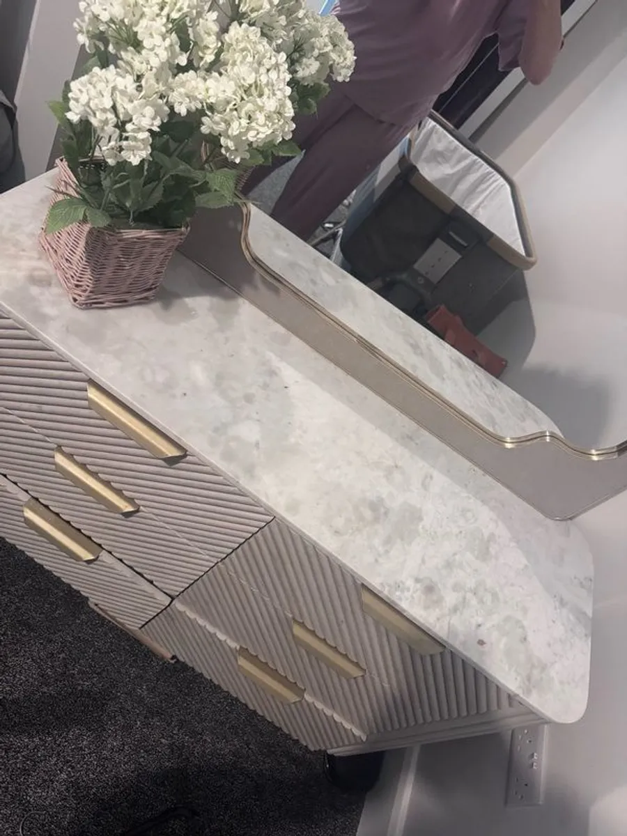 dressing unit - Image 2