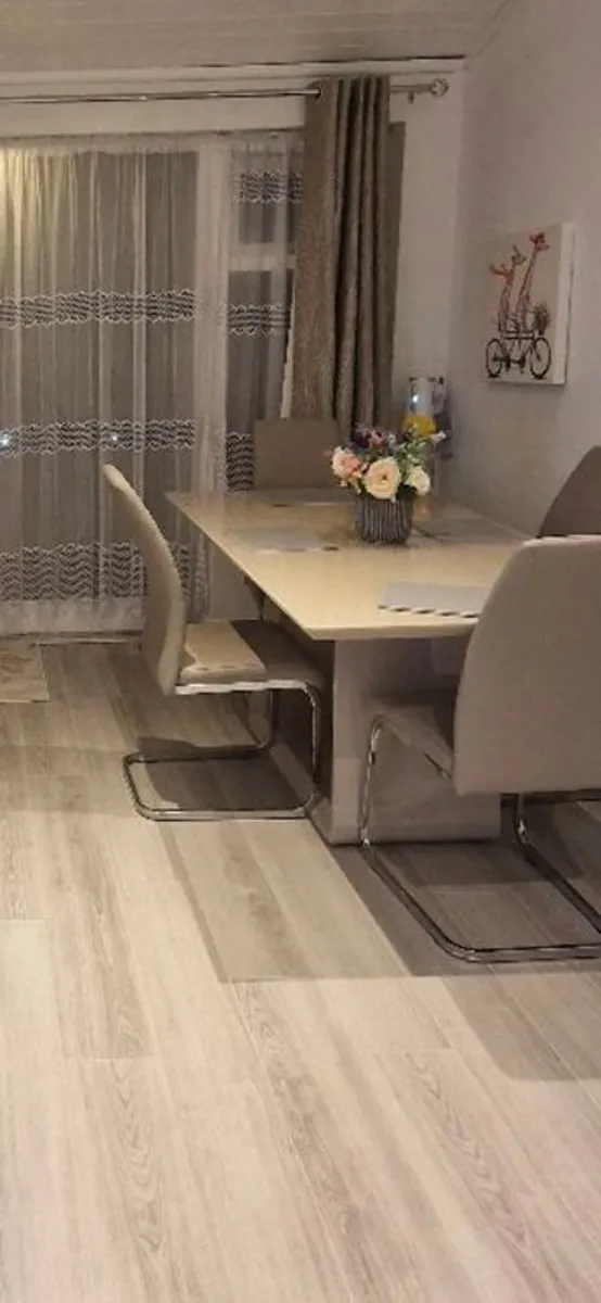 dinning table and chairs - Image 1