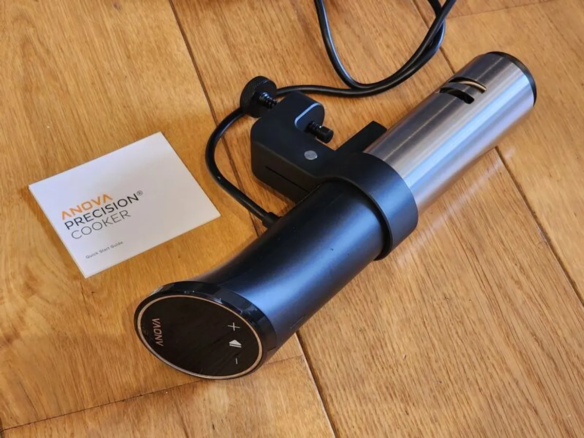 MAKE OFFER - Sous Vide Cooker - Barely Used - Image 1