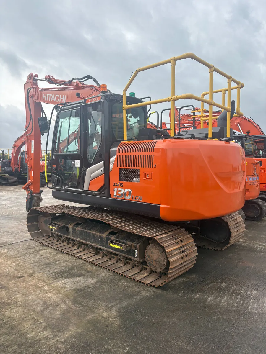 HITACHI ZX130-7b - Image 4