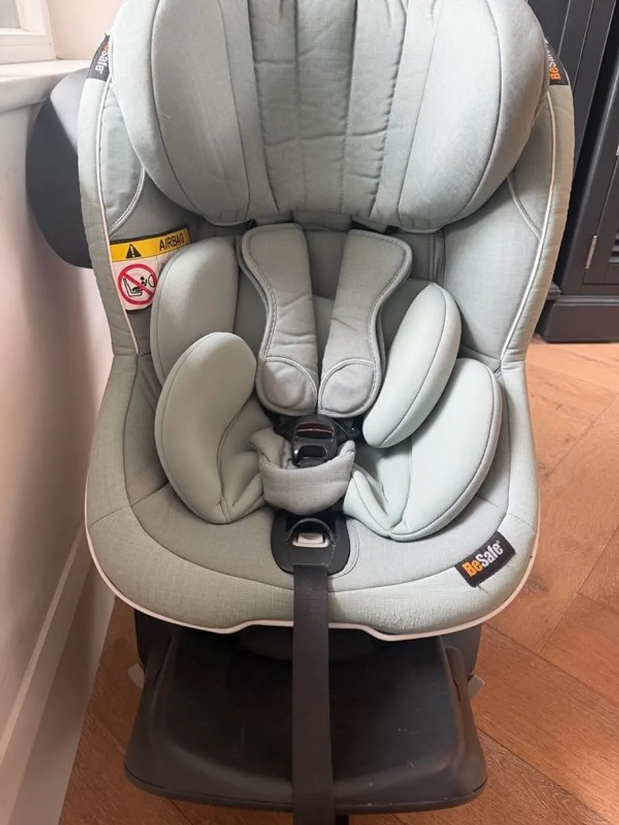 Car Seat BeSafe iZi Twist i-Size - Image 1