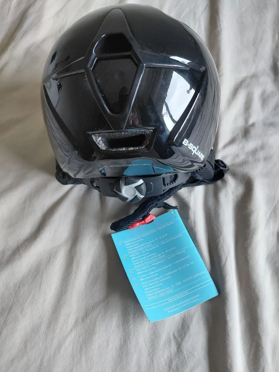 New Crivit Ski & Snowboard Helmet - Size XL (Never - Image 3