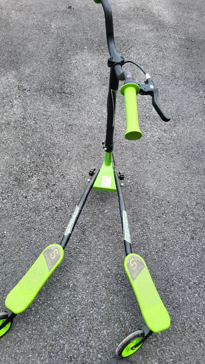 Scooter 3 wheel - Image 2