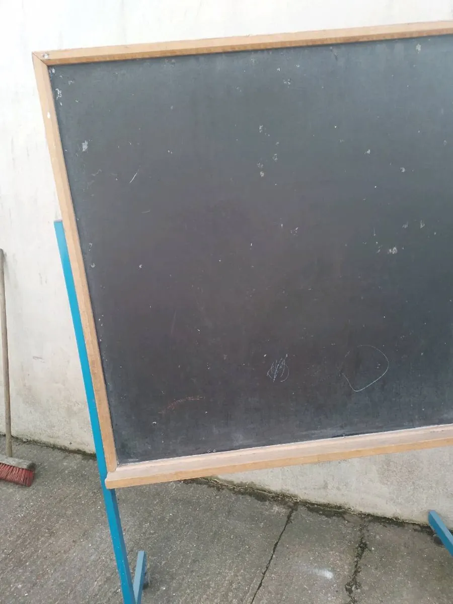 Black board - Image 3