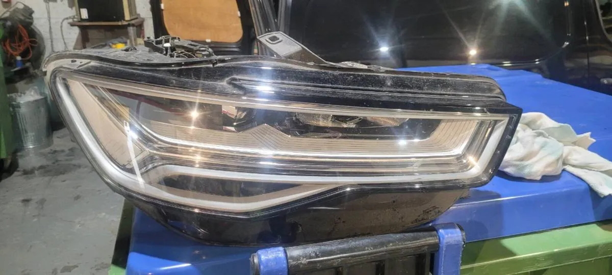 Audi A6 4G0941034J Headlight - Image 3