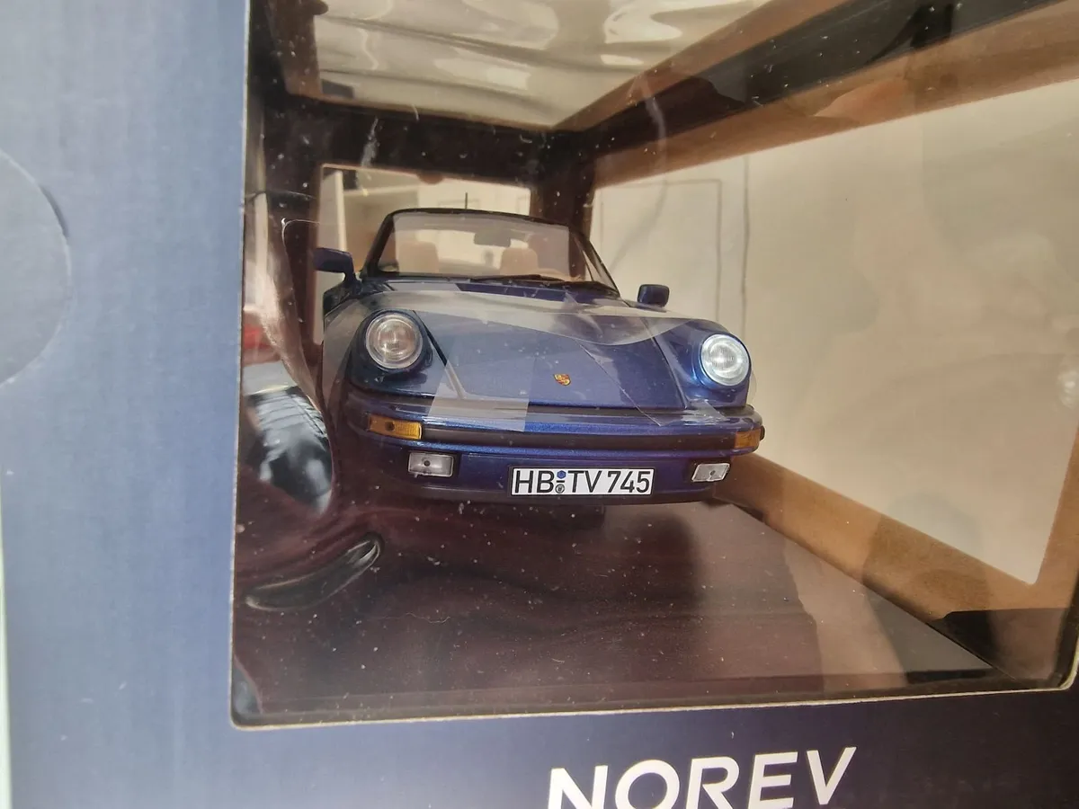 Norev 1 18 porsche 911 Targa 3.3 diecast model car - Image 4