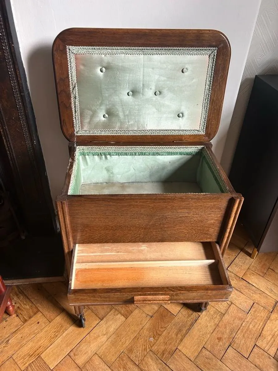 Oak side table / Sewing trolley. - Image 2