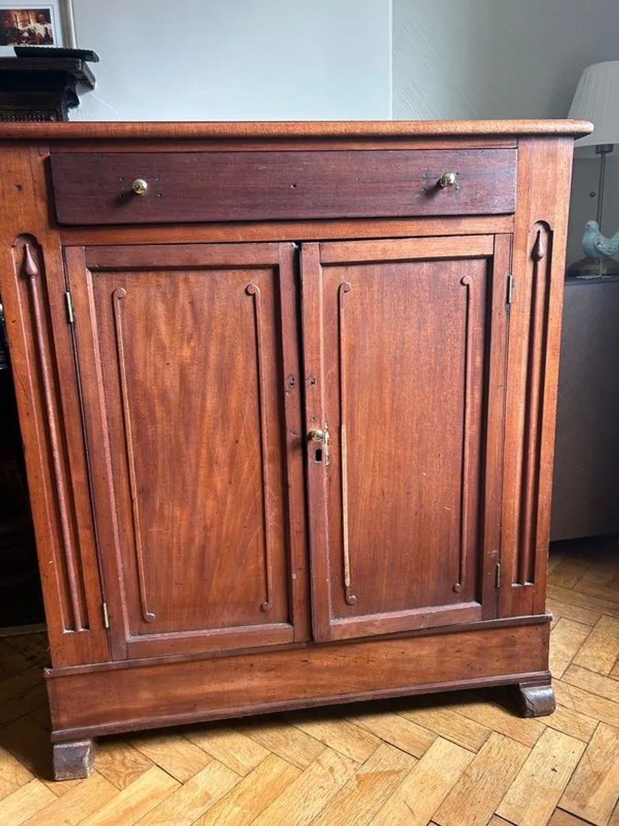Sideboard - Image 2