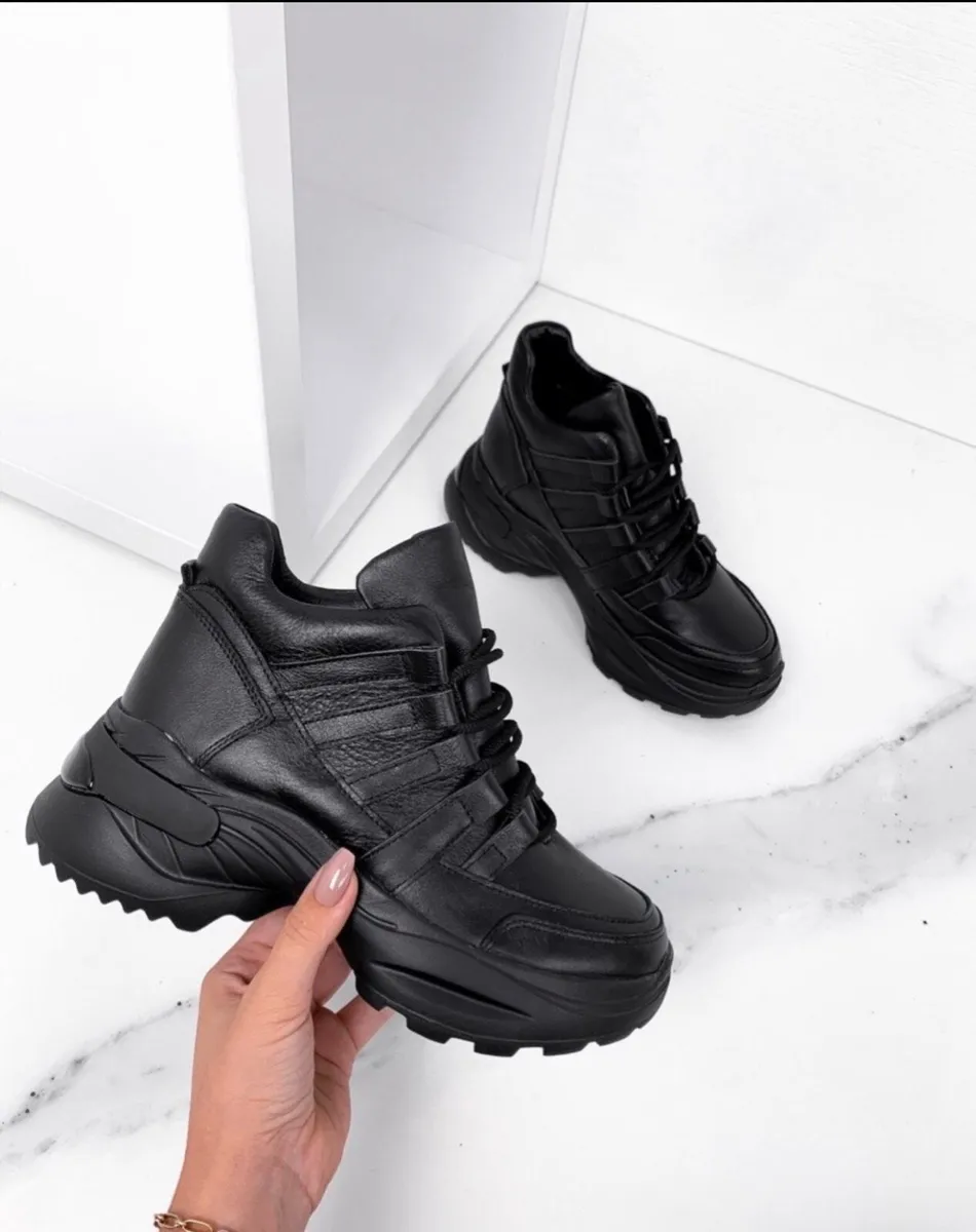 Shoes - Image 1