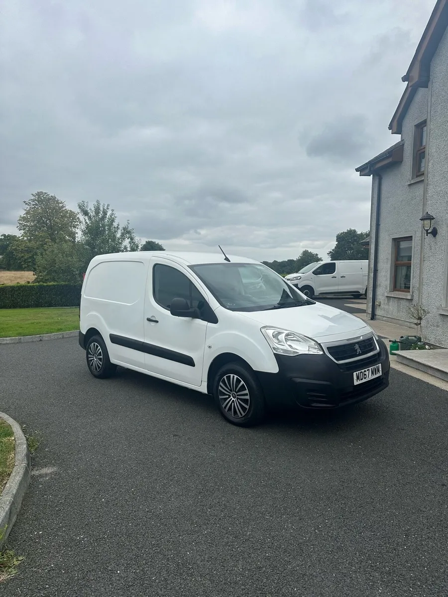 Van - Image 1