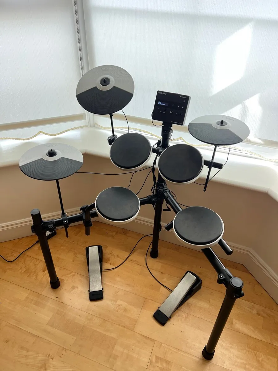 Roland TD-02 drum kit - Image 3