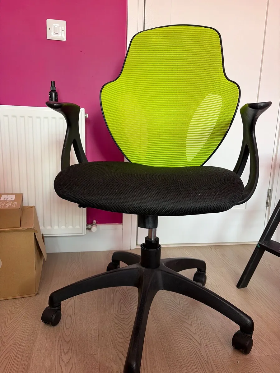 Office chair - Image 2