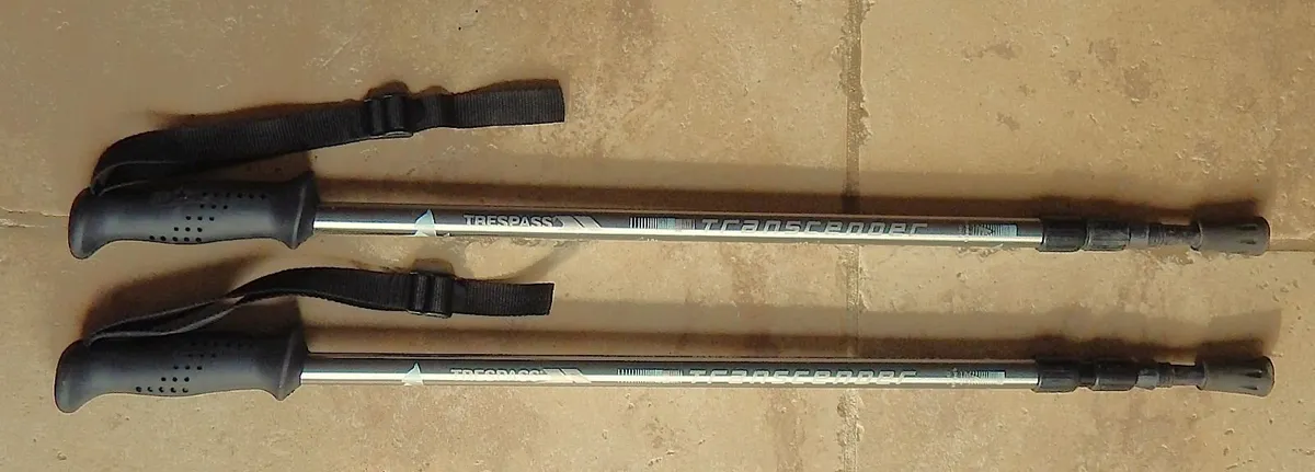 2 Trespass Transcender Walking Poles - Image 1