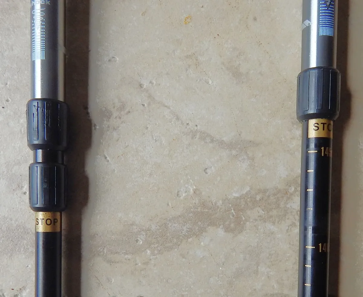 2 Trespass Transcender Walking Poles - Image 3