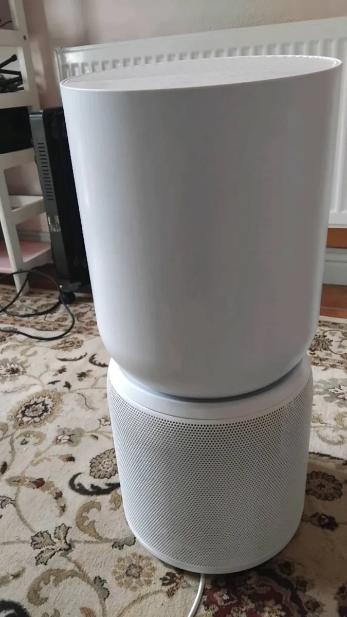 Air purifier - Image 1