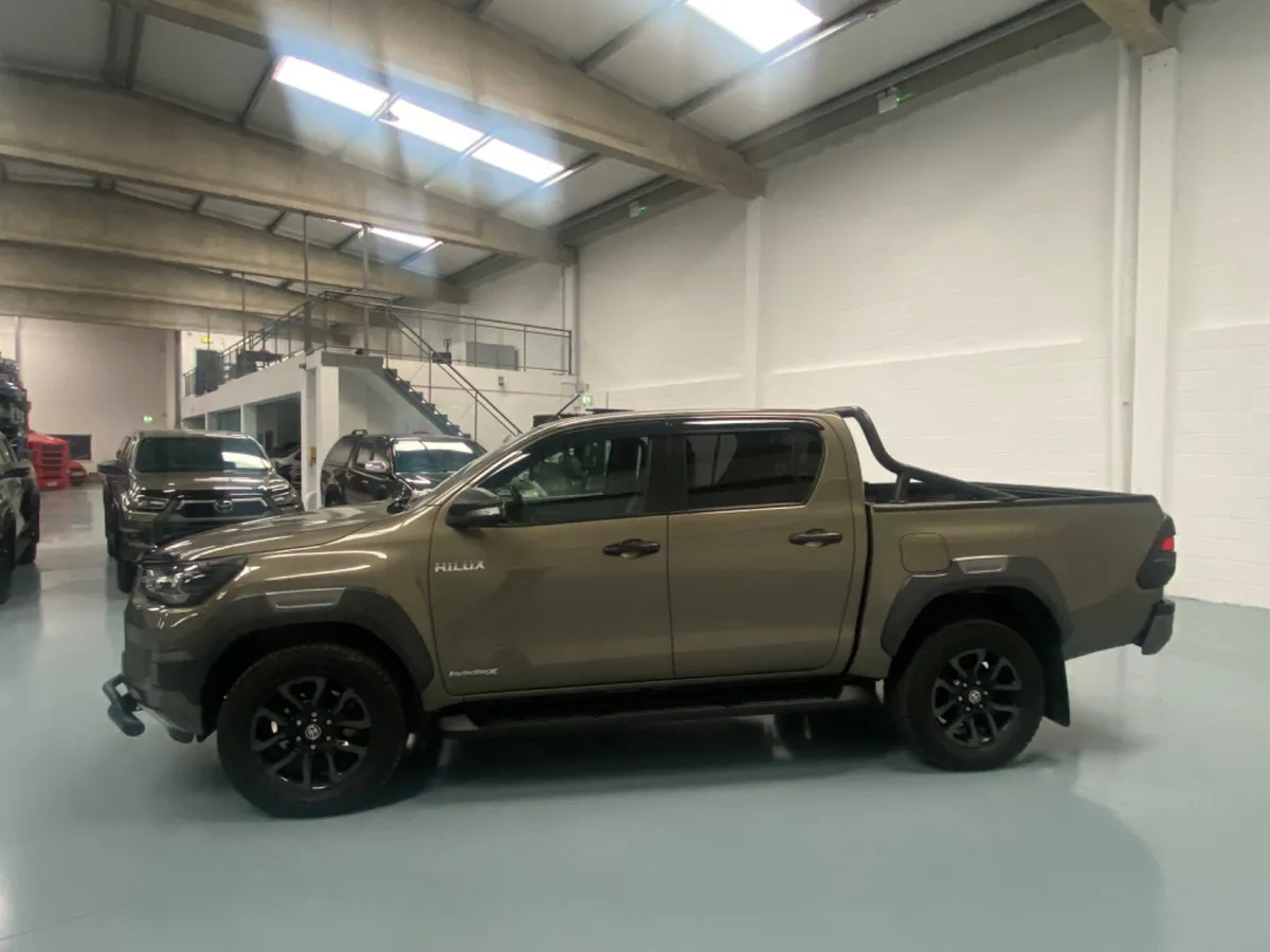 2021 Toyota Hilux 2.8 Invincible X - Image 4