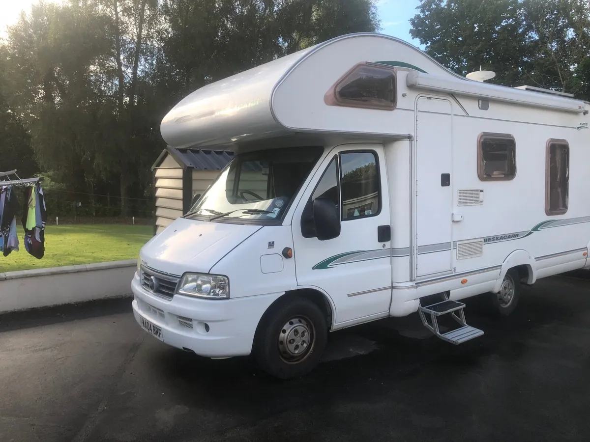Campers - Image 4