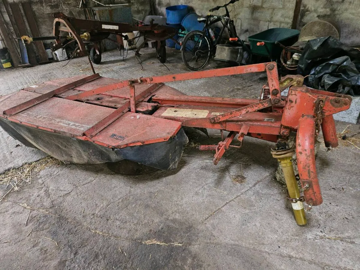 Duetz fahr km 22 drum mower - Image 1